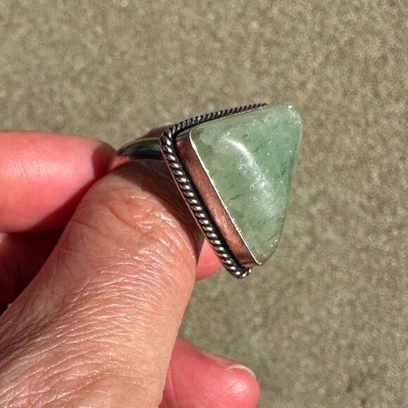 NEW Green Aventurine Quartz Boho Triangle Shaped Ring Adjustable / One-Size - Picture 4 of 9